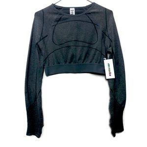 NWT Marika Long Sleeve Cropped Top Black Size M